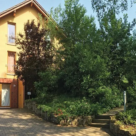 Apartment Two-bedroom In Nieheim