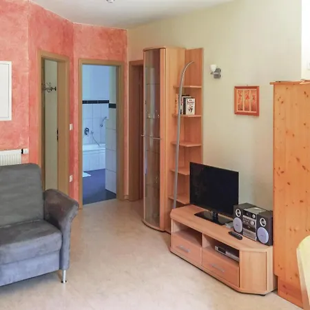 Two-bedroom In Apartment Nieheim